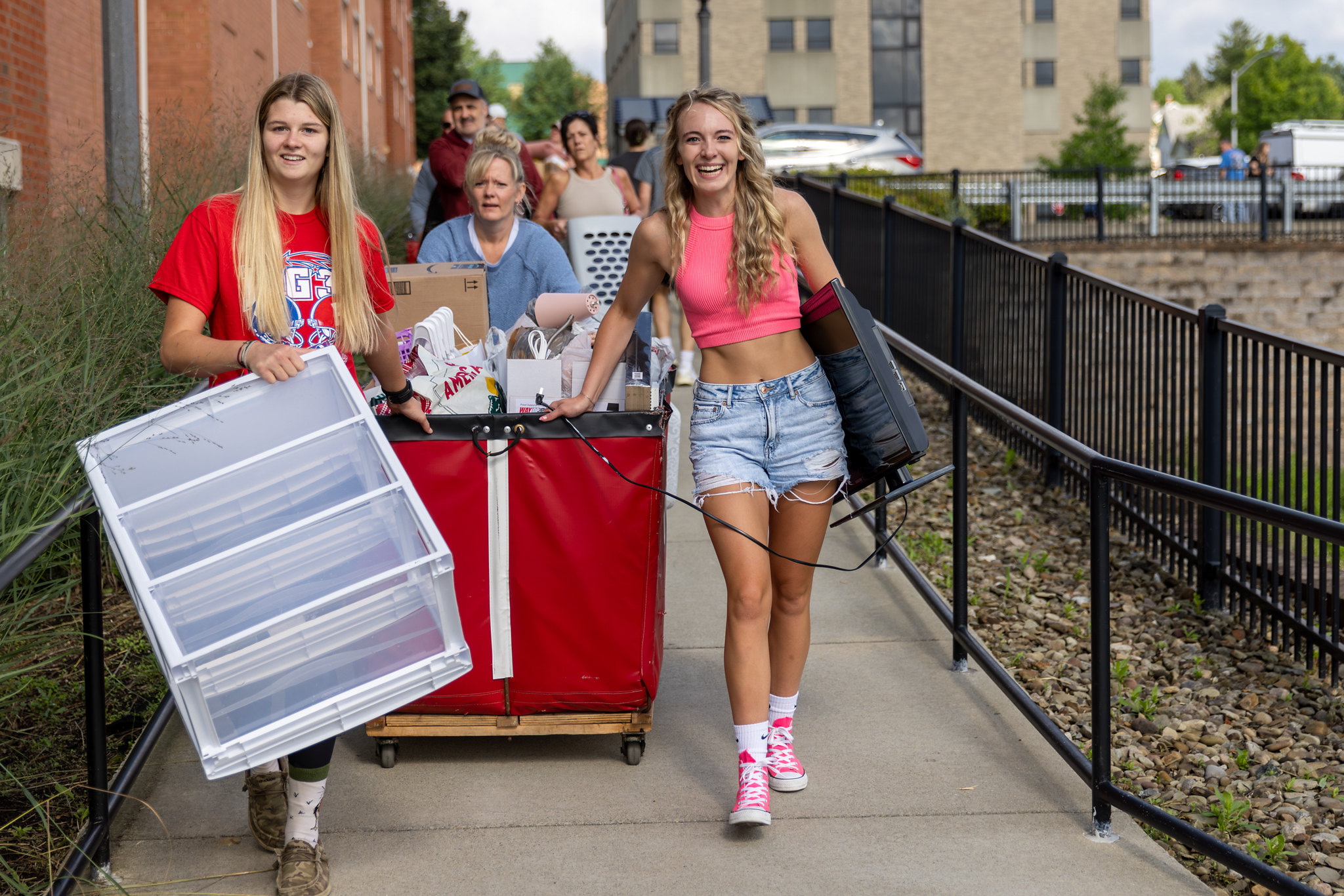 PennWest Clarion Student moving into Suites on Main