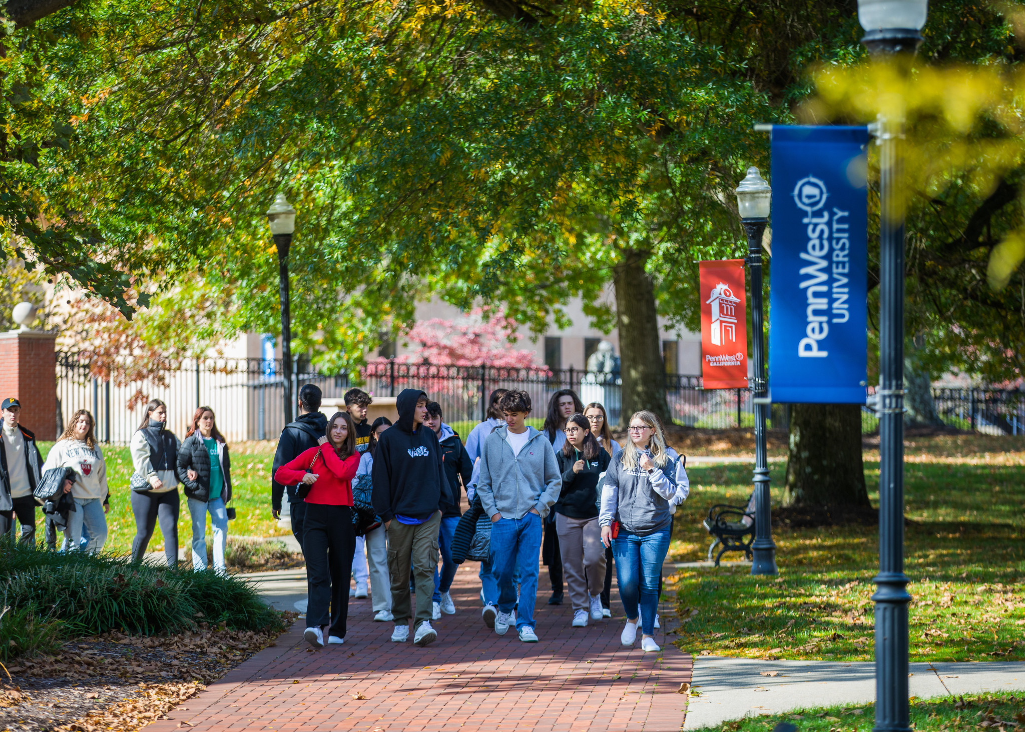 Students Visiting California Campus