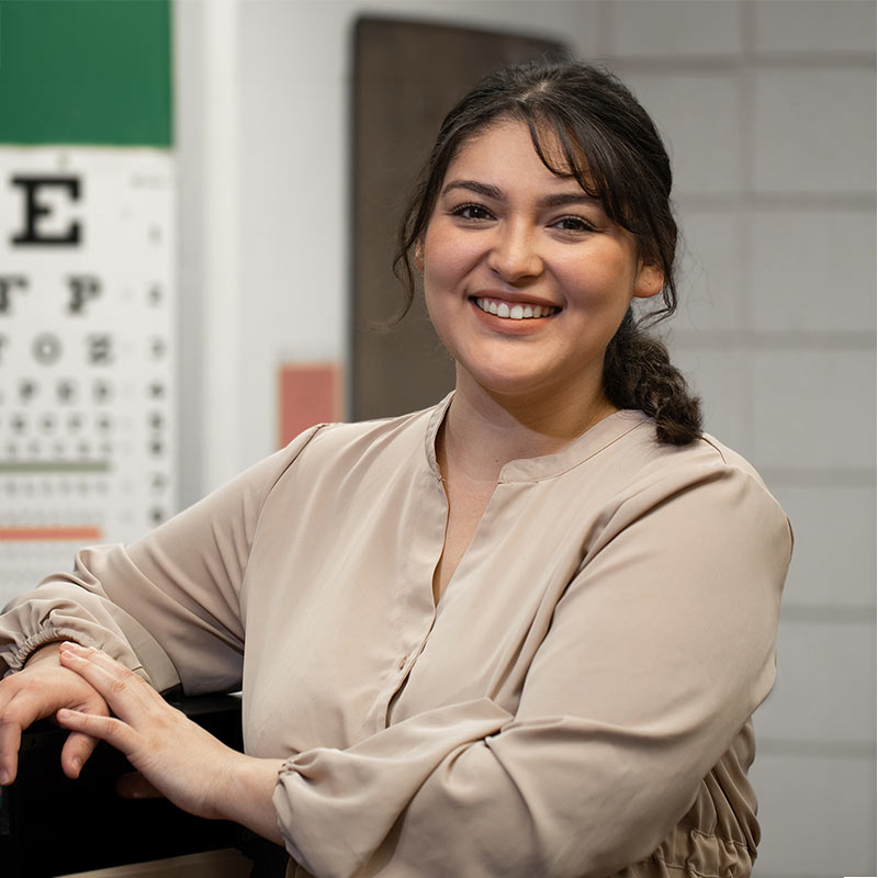 Portrait of Yesenia Santiago-Jimenez